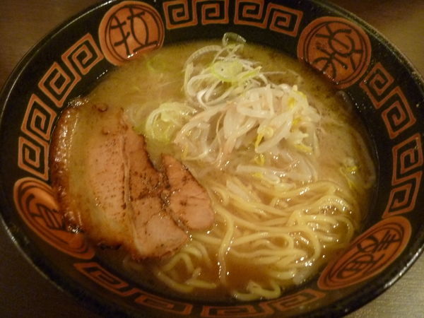「王龍ラーメン」@王龍ラーメン 高松瓦町店の写真