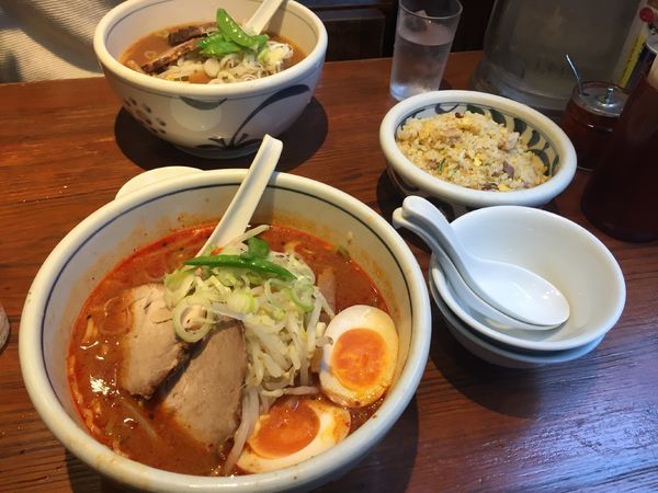 「味噌ラーメン、炒飯、餃子」@赤坂一点張の写真