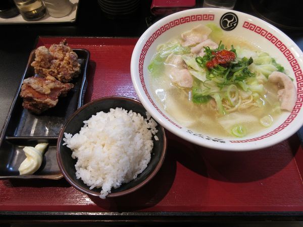 「茨城タンメン（６８０円）＋タンカラ＋麻婆豆腐」@茨城タンメン カミナリの写真