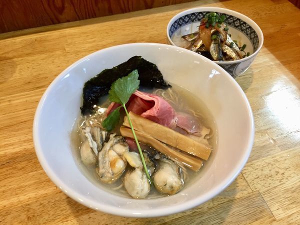 「カキそば」@寿製麺よしかわ 坂戸店の写真