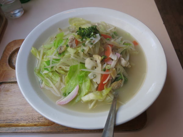 「ちゃんぽん(大盛)：920円」@長崎ちゃんぽん 2×3 [スリーレッグ]の写真