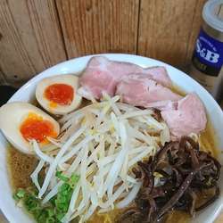 豚骨ラーメン
