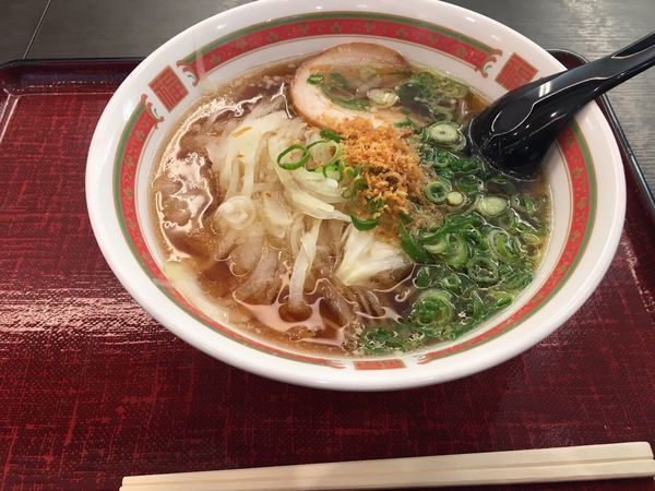 「淡路玉ねぎ醤油ラーメン710」@淡路SA（下り）の写真