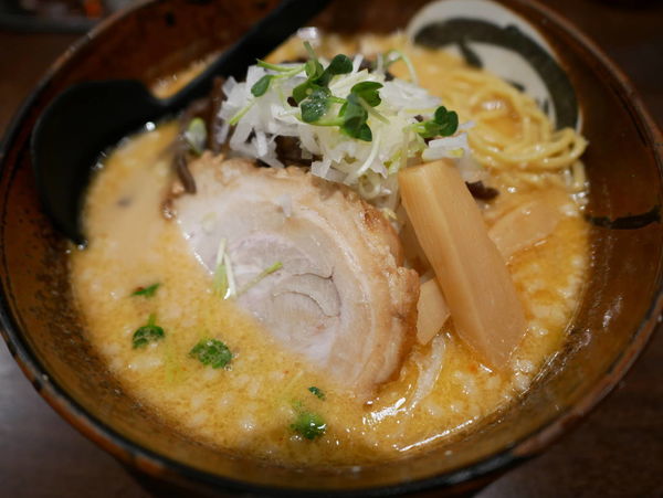 「こってり味噌らーめん 麺硬め」@らーめん みそ膳 丸の内店の写真