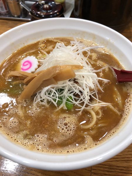 「濃厚味噌中華そば 850円」@スミレ食堂の写真