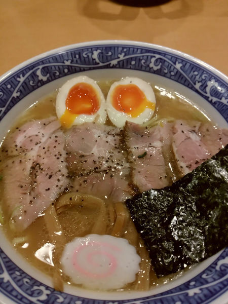 「特製中華そば　850円」@中華そば 青葉 学芸大学店の写真