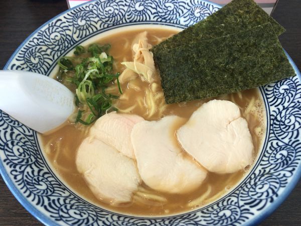 「濃厚鶏醤油らーめん 750円」@麺匠なべすけの写真