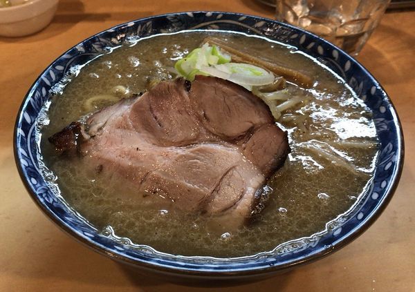 「みそラーメン(限定)並(800円)」@ラーメン社井田の写真