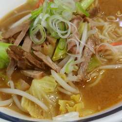 とんさいみそ660円