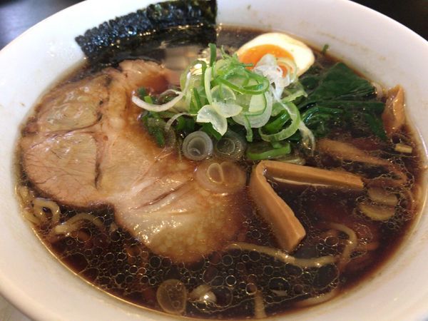 「中華そば680円」@まねき猫食堂の写真