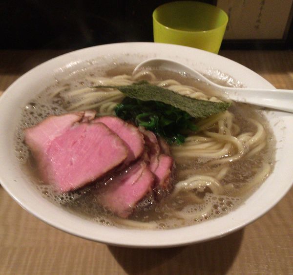 「塩にぼしラーメン 大盛 チャーシュー」@菜の写真