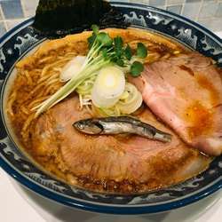 煮干し黒醤油そば