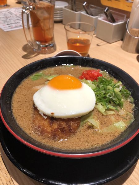 「ソースとんこつ+コロッケ」@一風堂 西五反田スタンドの写真