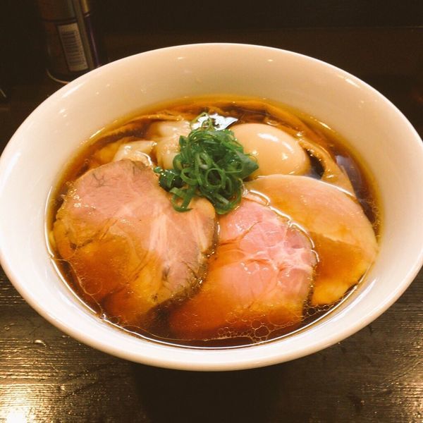 「醤油特製らぁ麺 1,000円」@らぁ麺 すぎ本の写真