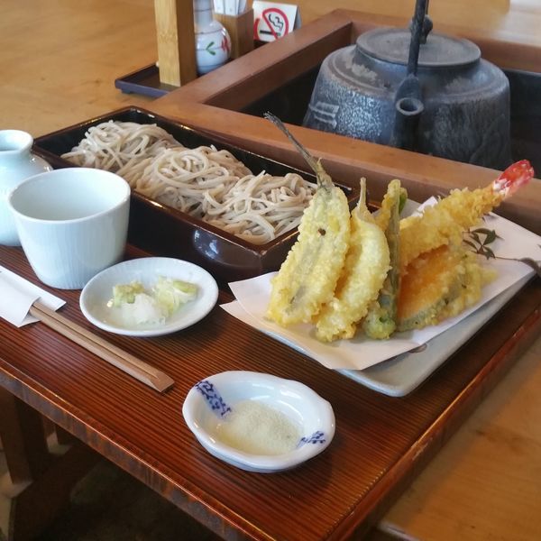 「海鮮天せいろ」@手打そばうどん工房 桃前の写真