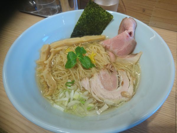「淡麗鶏そば(塩) 780円」@麺場 二寅 秋津本店の写真