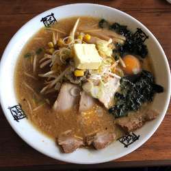 ネギみそデラックスラーメン
