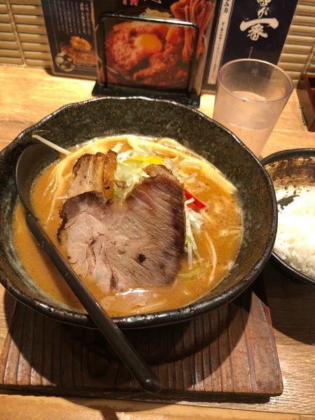 「頂上味噌麺780円+小ライス80円」@味噌が一番 中野サンモール店の写真