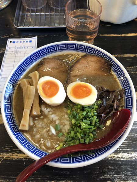 「特製ニボトン」@ラーメン サカモトの写真
