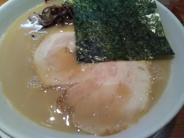 「らーめん 730円麺の硬さ普通」@九州ラーメン つばめ軒の写真