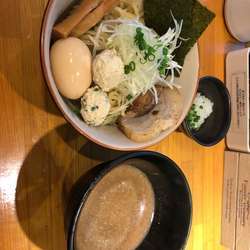 特製濃厚魚介つけ麺