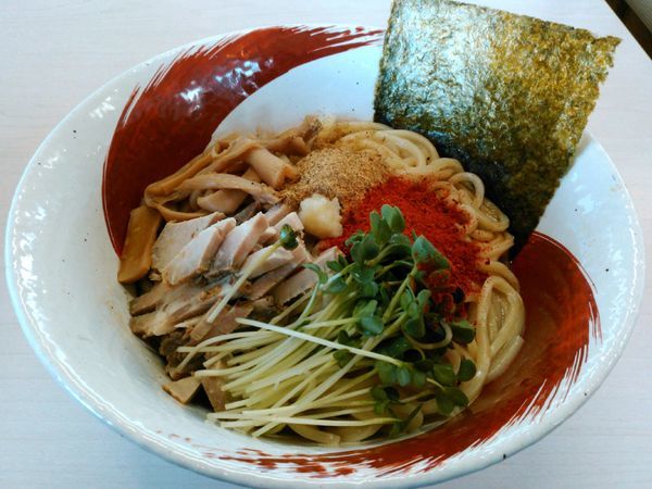 「【限定】辛いまぜそば ￥720・半ライス」@あぢとみ食堂の写真