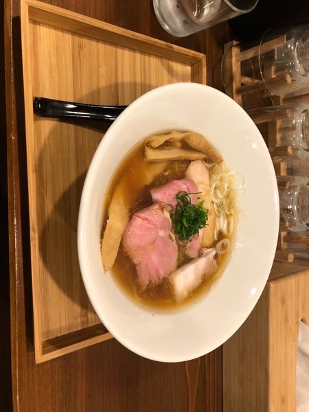 「煮干し醤油ラーメン」@らぁ麺すずむしの写真