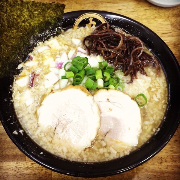 「背脂煮干ラーメン」@中華蕎麦 丸め 東久留米店の写真