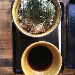 肉そば 中盛 790円