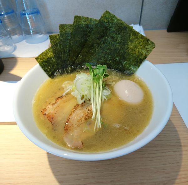 「特製醤油ラーメン」@杏と桜の写真