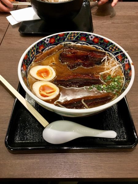 「厚切り牛バラしょう油麺」@麺屋 空海 柏高島屋ステーションモール店の写真