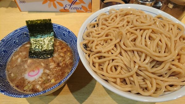 「つけ麺(800円)+特盛(200円)」@くり山の写真