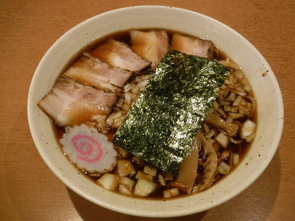 「竹岡式ラーメン中830円」@自家製熟成麺 吉岡の写真