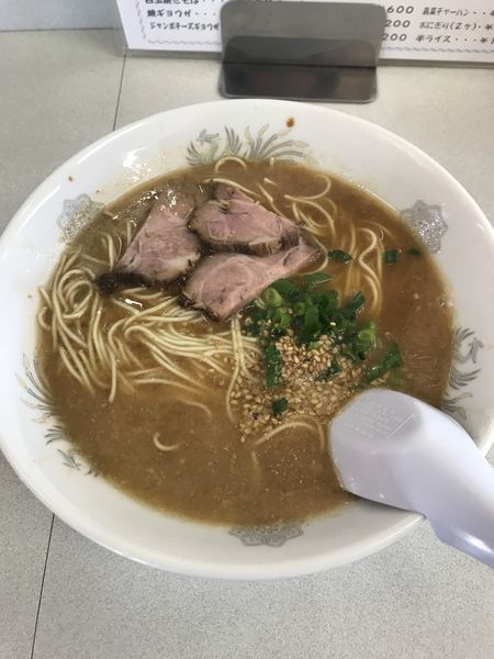 「ラーメン+替玉（¥570+¥150）」@長浜ら〜めん とんこつ屋の写真