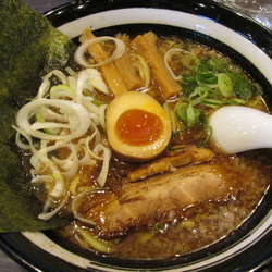 節骨こってりたいぞうらーめん　「800円」