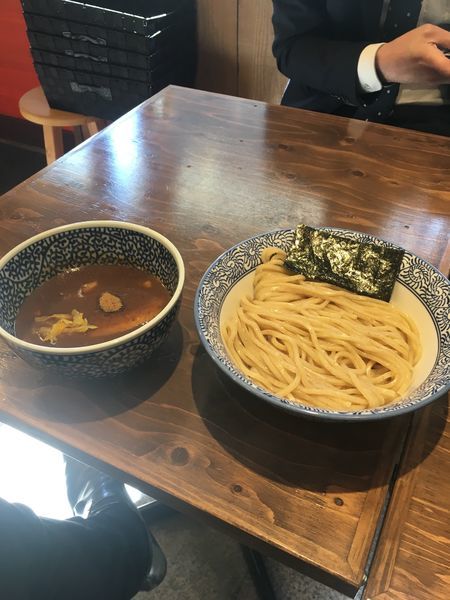 「濃厚魚介つけ麺」@豚骨一燈 本郷店の写真