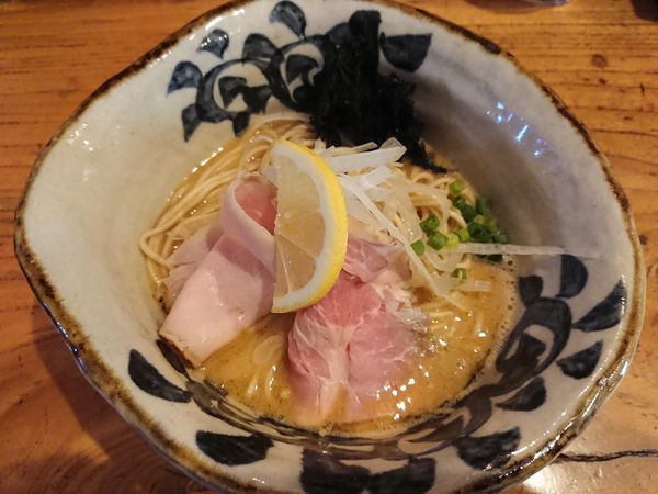 「鮟肝と煮干そば」@中華そば 先崎の写真