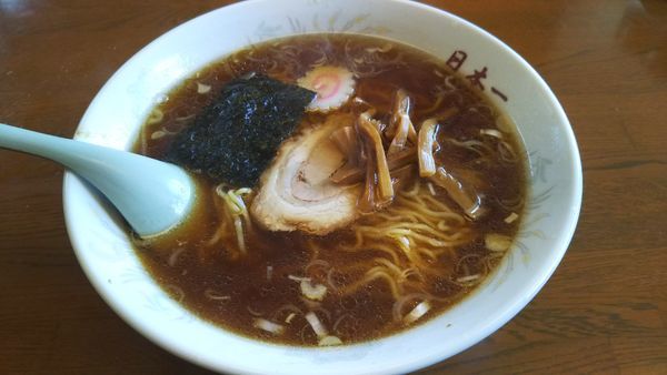 「ラーメン」@日本一食堂の写真