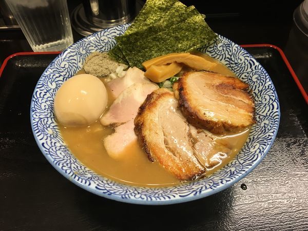 「特製濃厚らー麺」@つけ麺 凌駕の写真