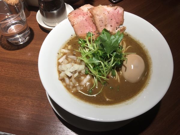 「濃厚烏賊煮干中華そば（醤油・玉子入り）」@麺屋 ねむ瑠の写真