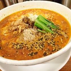 担々麺（普通辛）