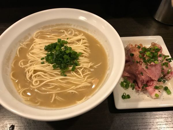 「渡蟹そば」@灰汁中華 丿貫 福富町本店の写真