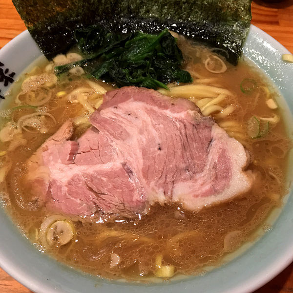 「らーめん（濃いめ・多め・柔め）690円」@らーめん 田中家の写真