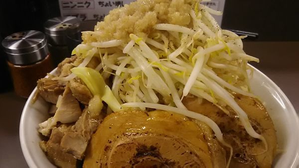 「油そば」@ブタヤマニンニクンの写真