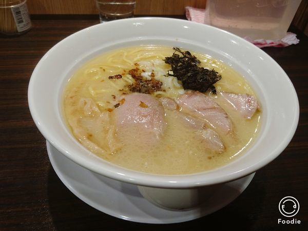 「焼豚鶏白湯 無料雑炊セット」@超濃厚鶏白湯ラーメン専門店 自家製麺 鶏ふじの写真
