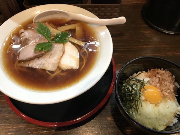 「飛魚だし醤油そば 750円」@だし廊 -DASHIRO-の写真