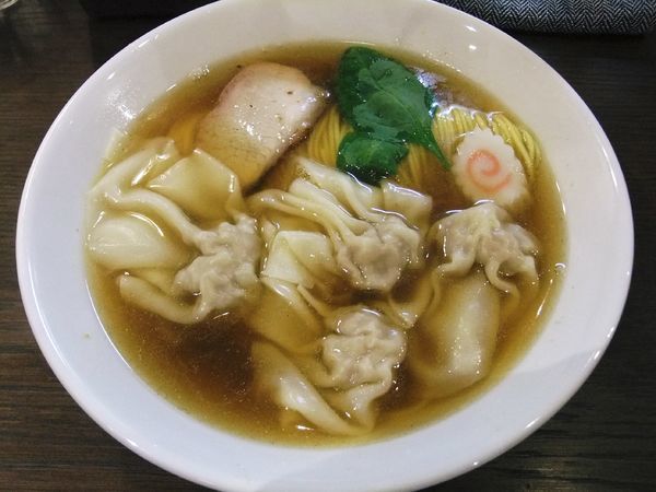 「肉わんたんそば（900円）」@あんくるていの写真