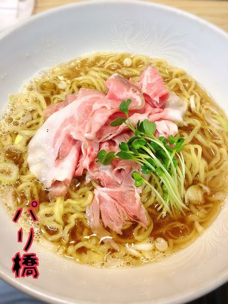 「煮干ラーメン(白)￥600」@煮干ラーメンとローストビーフ パリ橋の写真