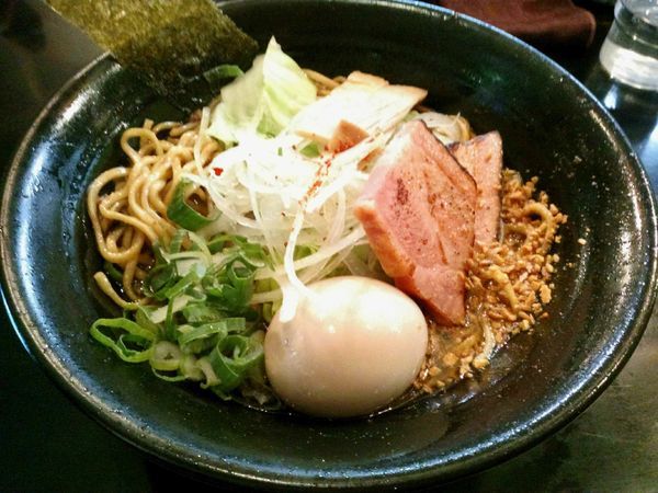 「焦がし特濃らーめん ￥850・味玉」@麺家 うえだの写真