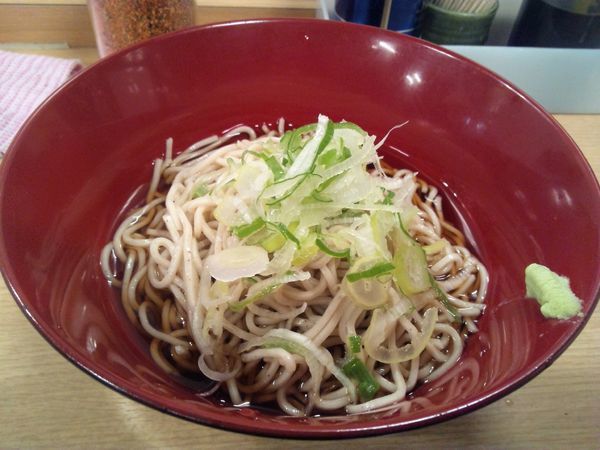 「冷やしぶっかけそば（340円）」@めん処 一ぷく 北朝霞店の写真